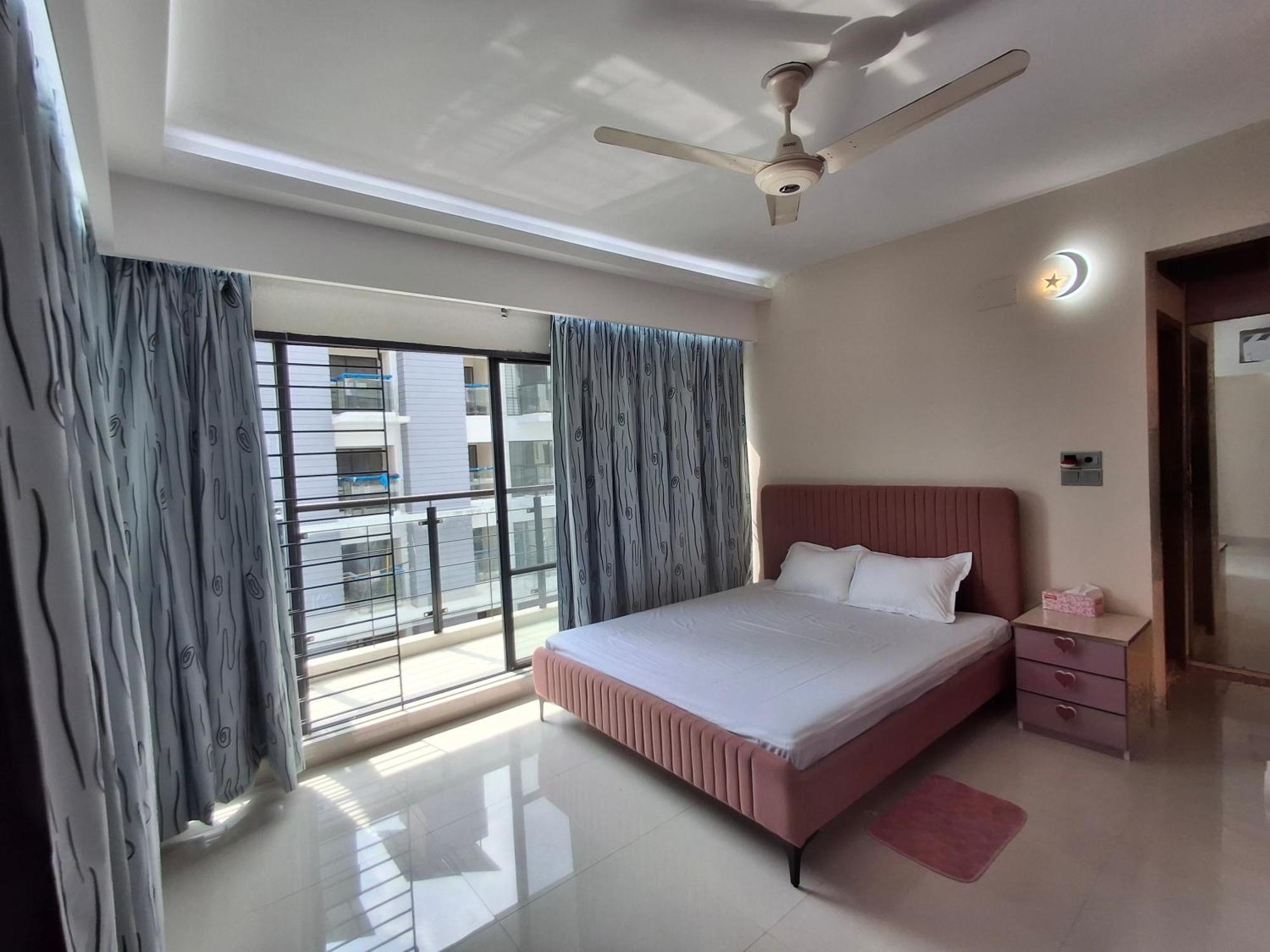Elegant Secured Family Apartment With Open Space Daca Exterior foto